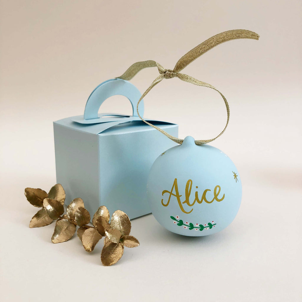 Swan Hand Illustrated Personalised ceramic bauble